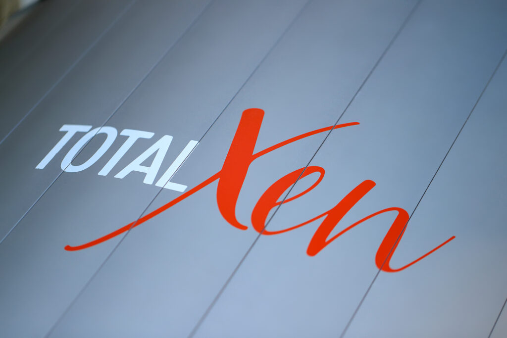 Red Light Therapy for Loose Stomach Skin